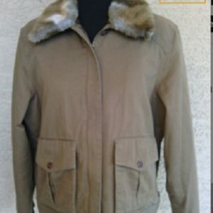 Liz Claiborne jacket faux fur collar
